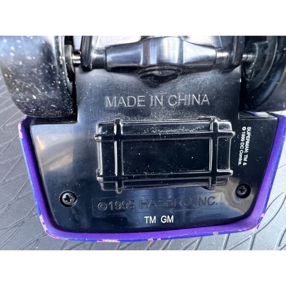 Jeff Gordon 1:24 Scale Die-Cast NASCAR Dupont Superman Car #24 Collectible Model - Picture 8 of 9